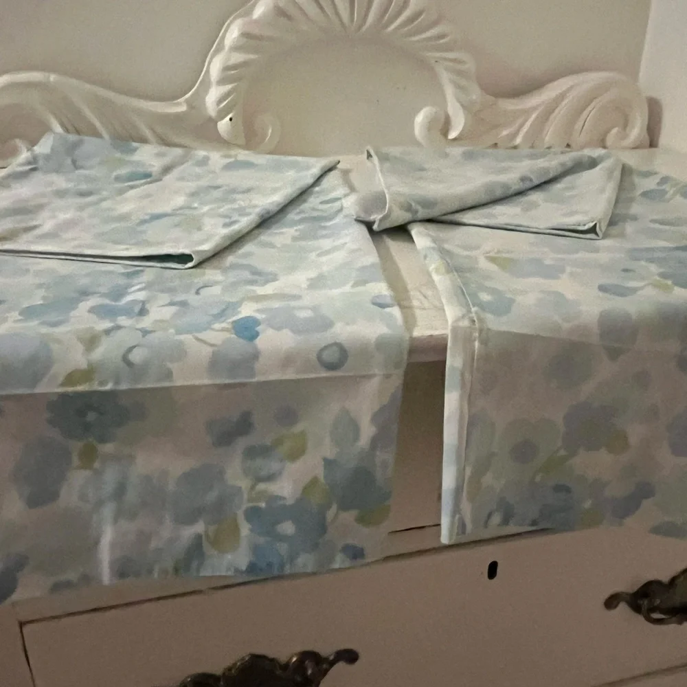 Vintage pair Pillow Cases